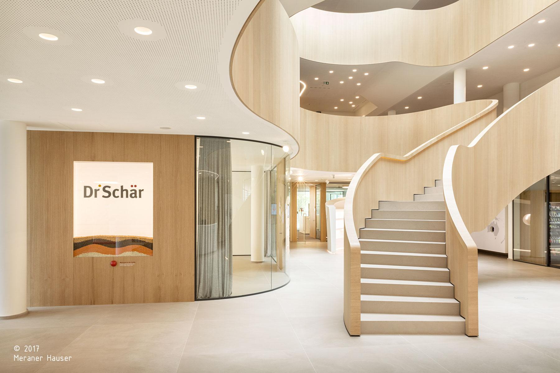 Dr. Schaer; Dr. Schär; Burgstall; gluten-free products; LOOP Design Award; Office of the year; modern architecture; studio monovolume architecture + design; monovolume Bolzano; architecture South Tyrol; architecture studio Bolzano; monovolume architects