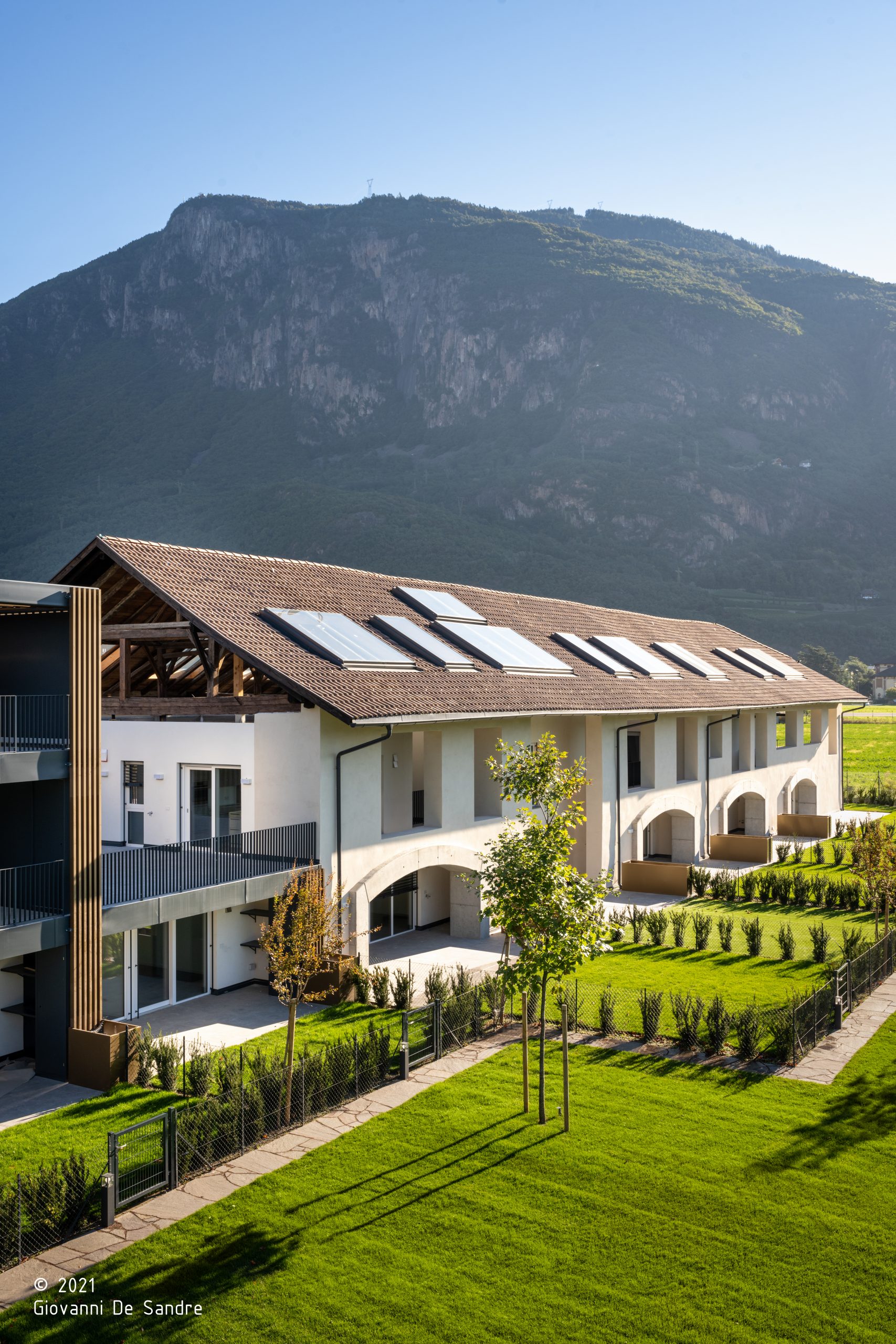 Riel-Il-Fienile; Bolzano; Alto Adige; progetto residenziale; Pohl Immobilien; Fienile; Nuove Costruzioni; Architettura & Paesaggio; Campus; Smart-Home; Parco; Natura; architettura contemporanea; monovolume architecture + design; architettura Alto Adige; monovolume architetti