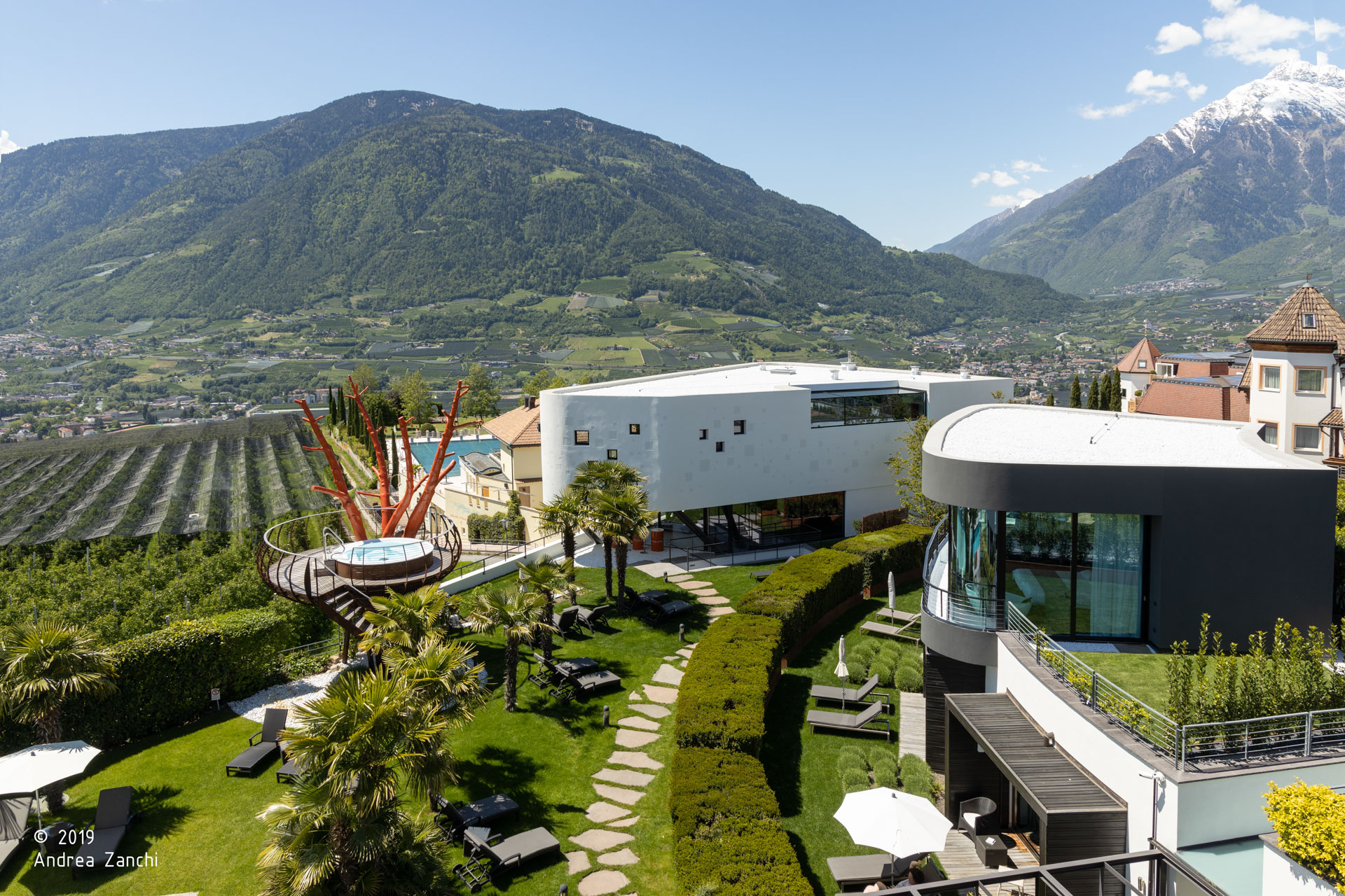 Hotel Gartner; Tirol; Urlaub in Südtirol; Wellness; Innenterrasse; Spa in Südtirol; Fintess in Südtirol; Urlaub in Meran und Umgebung; Spa Südtirol; Vinschgau; Spa; Schneeraum; Entspannung; Urlaub; Schwimmbad; Technoalpin; Schnee; monovolume Architektur + Design; Architektur Südtirol; moderne Architektur; monovolume Architekten