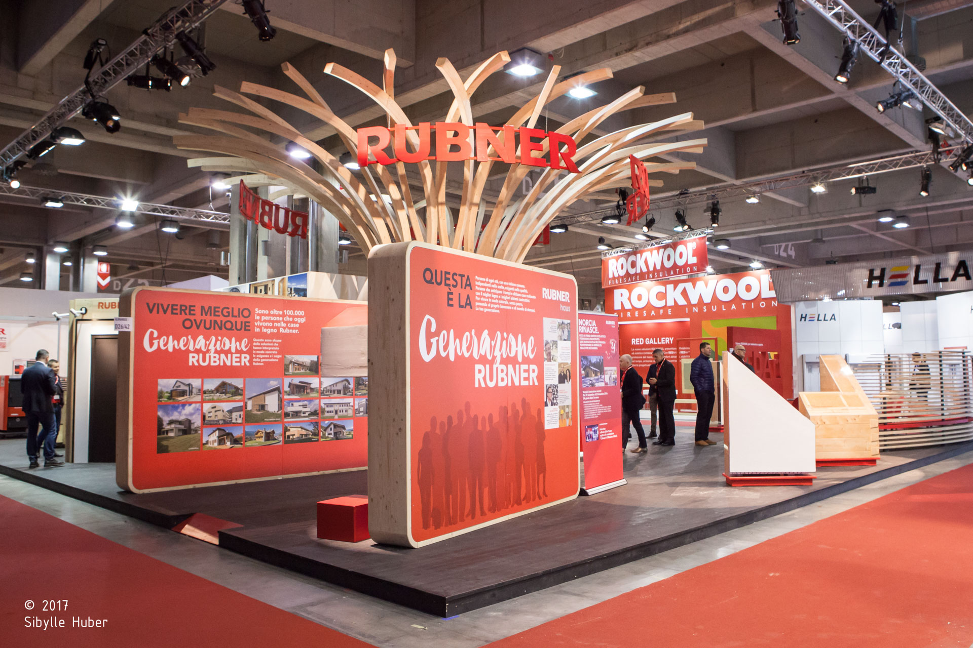 Rubner exhibition stand; MADE expo 2012; Milan; monovolume architecture + design; architecture South Tyrol; modern architecture; monovolume architects, exhibition stand; interior design