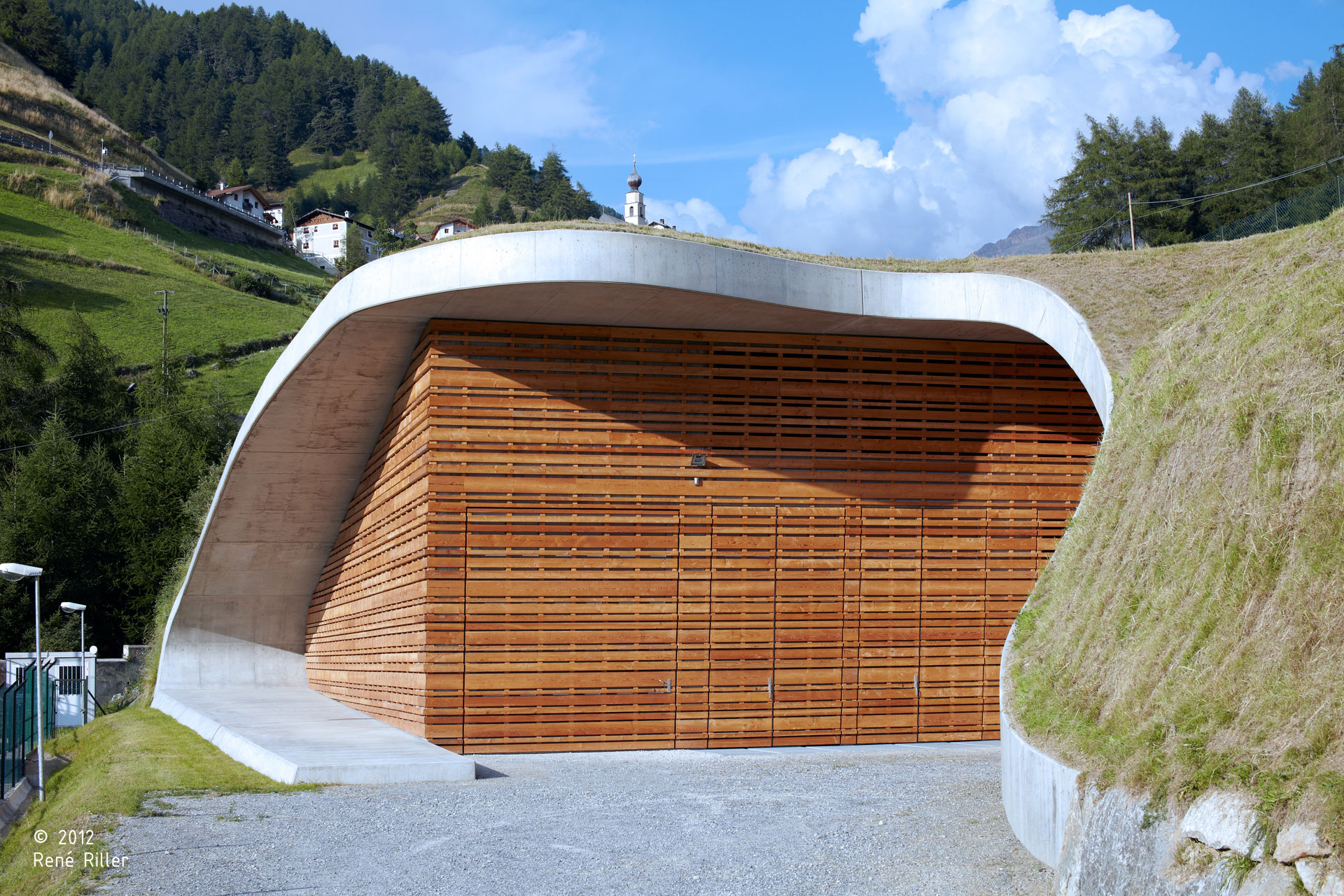 Hydroelectric power station Punibach; Malles; Architecture & Landscape; Nature; Alpine landscape; Larch wood; Puni energy limited company; monovolume Bolzano; architecture South Tyrol; architecture studio Bolzano; monovolume architects