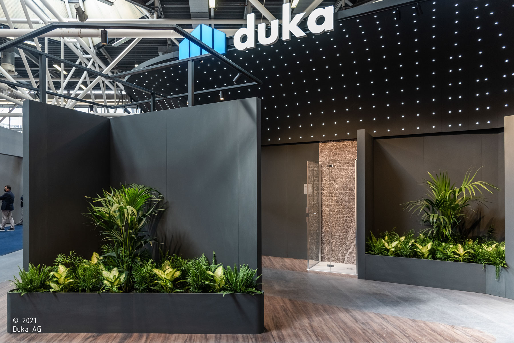 Duka; Stand; Cersaie 2021; Bologna; architettura organica; acqua; monovolume architecture + design; architettura Alto Adige; architettura moderna; monovolume architetti, stand fieristico; interior design