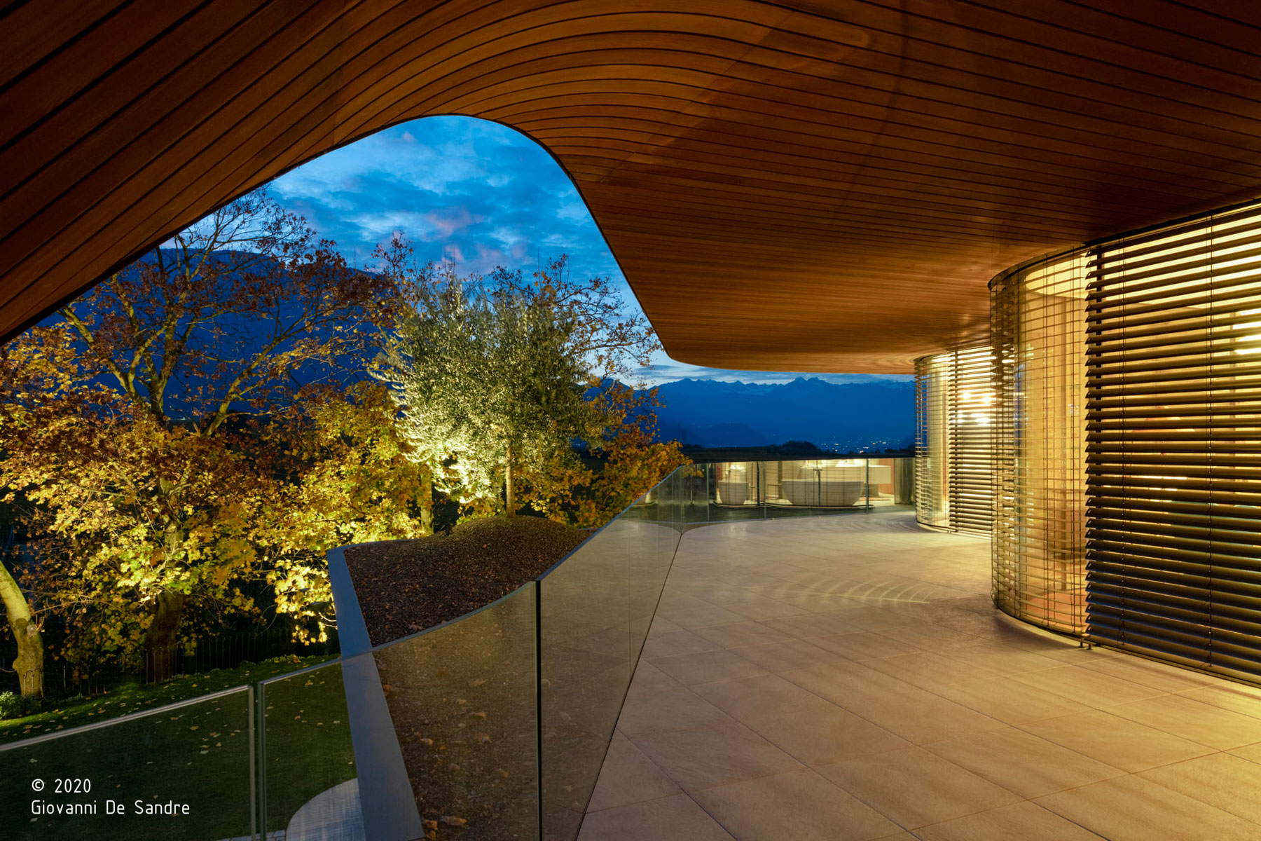 House EB; South Tyrol; Organic Architecture; Landscape Architecture; residential project; villa; luxury house; Infinity Pool; The Plan Award; contemporary architecture; studio monovolume architecture + design; monovolume Bolzano; architecture South Tyrol; architecture studio Bolzano; monovolume architects